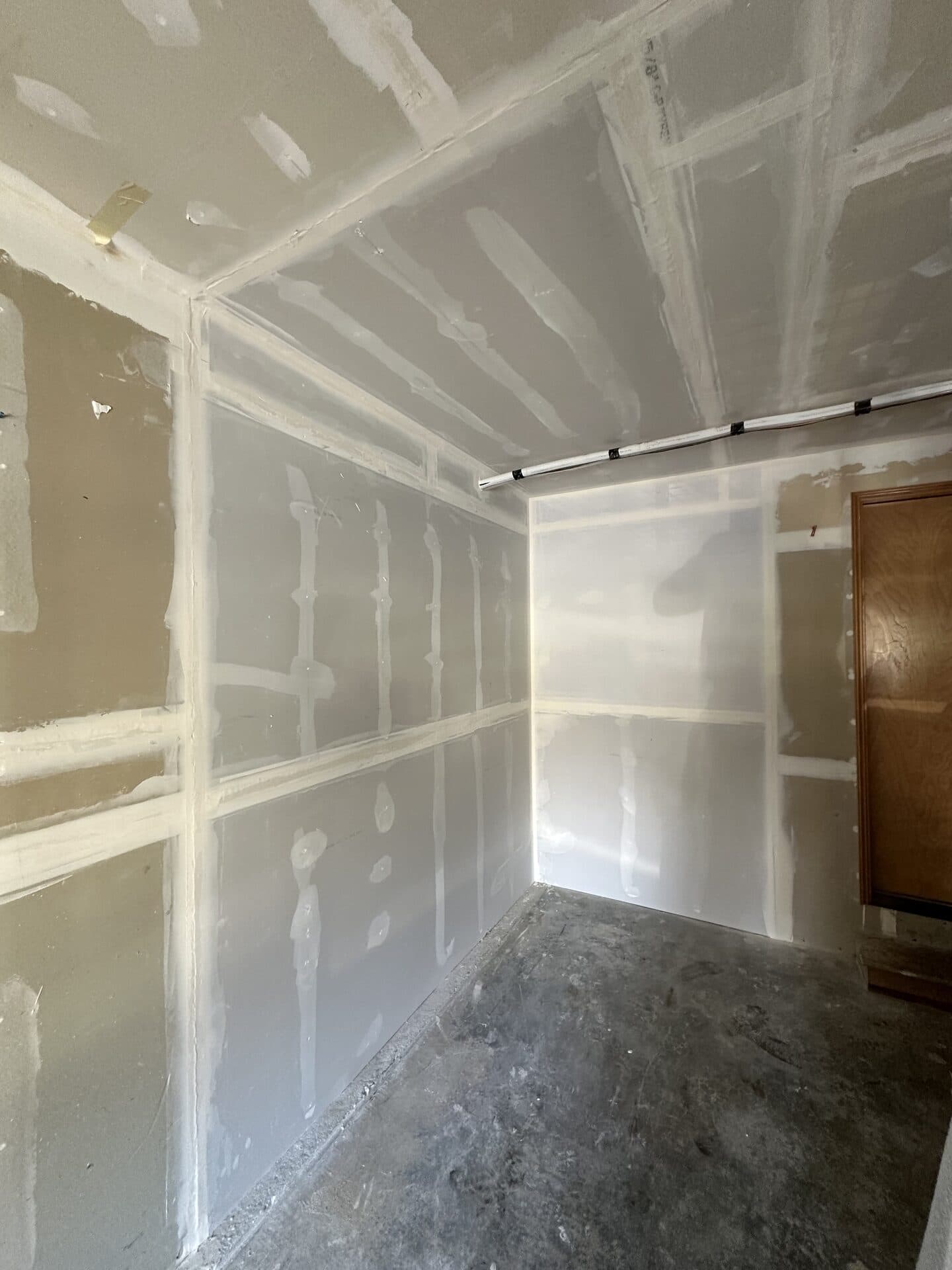 Mold Remediation vs. Removal: What's the Difference?